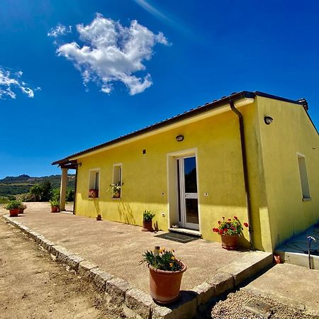 San Leonardo Country House Calangianus Exterior foto